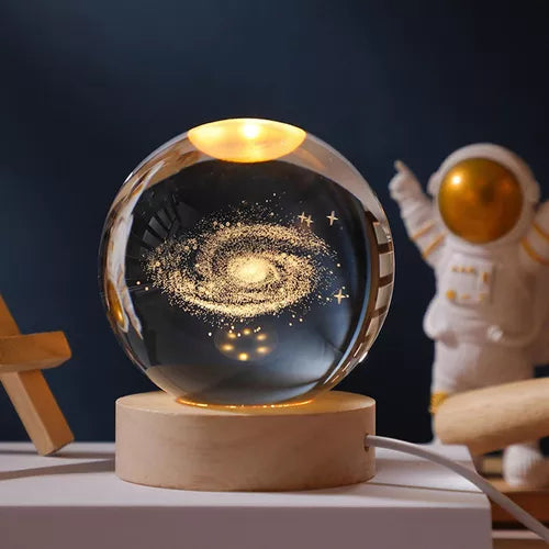 lámpara esfera cristal 3d con base de madera – luz cálida decorativa