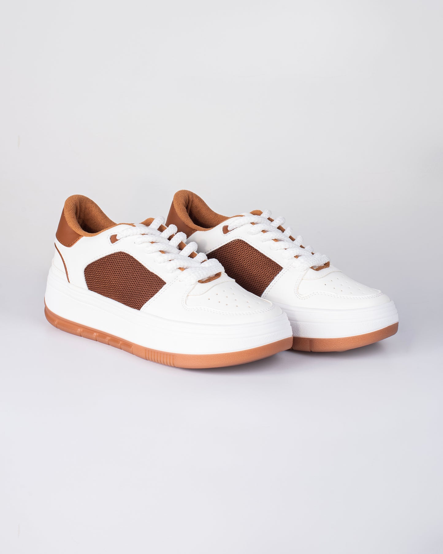 Tenis Tokio - Camina con suavidad, luce con confianza