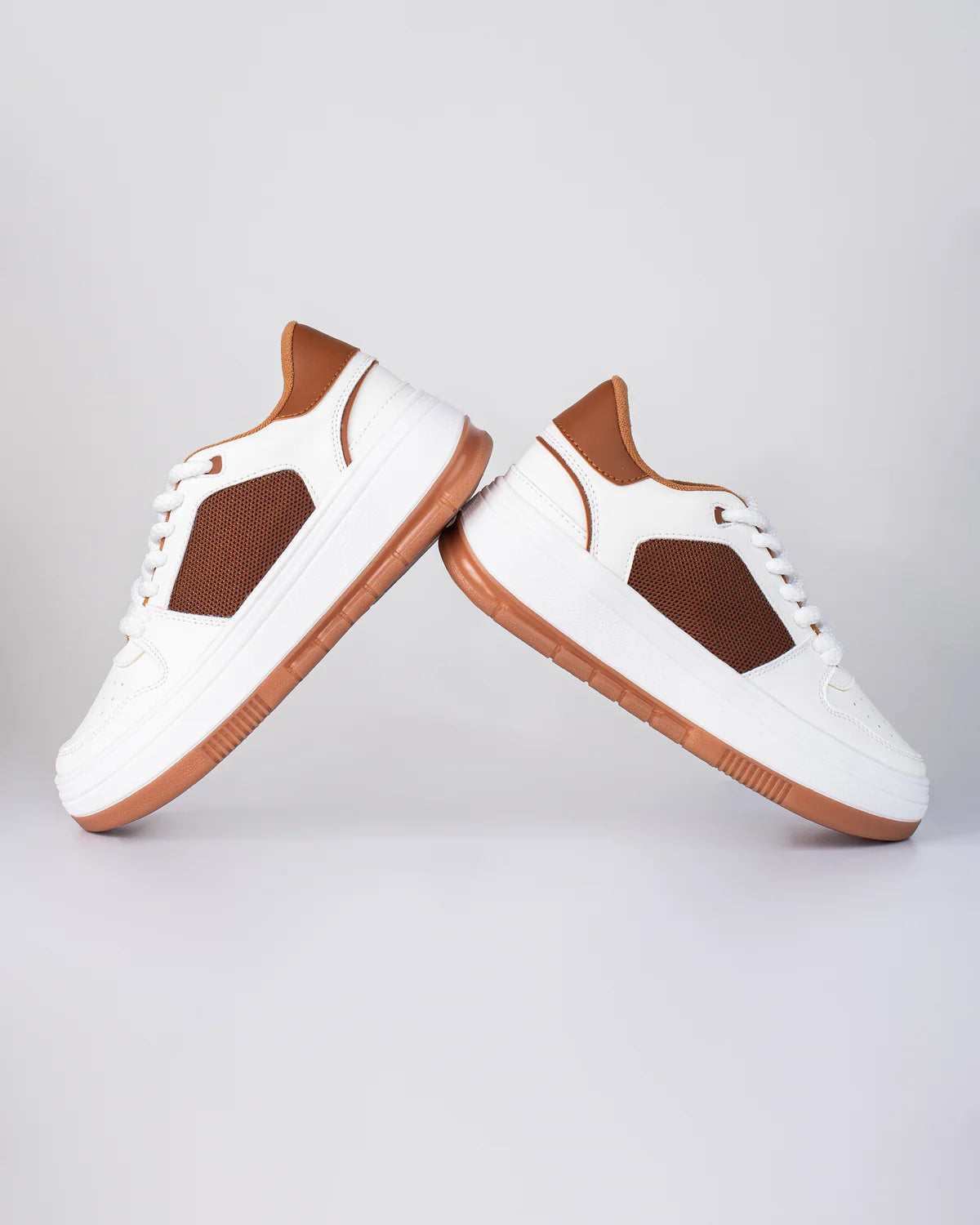 Tenis Tokio - Camina con suavidad, luce con confianza