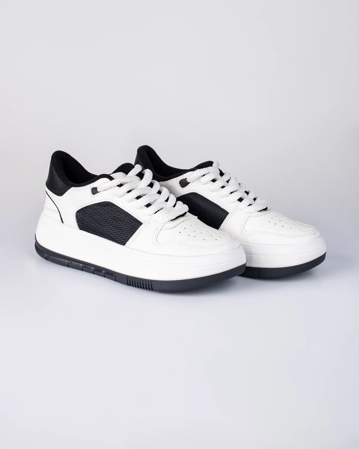 Tenis Tokio - Camina con suavidad, luce con confianza