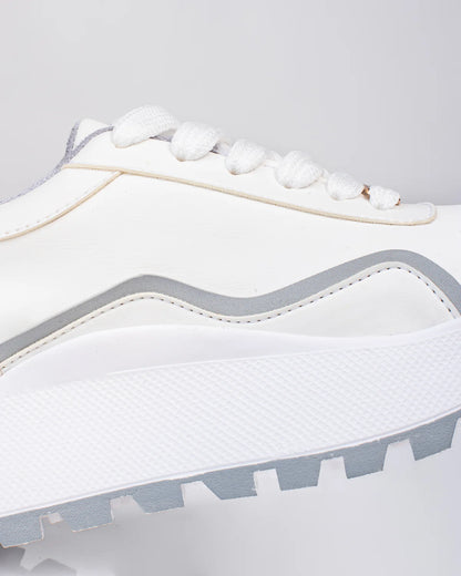 Tenis Beli – Estilo encantador con un toque moderno