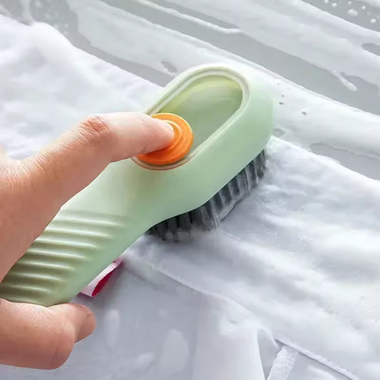 Cepillo Multiusos con Depósito de Jabón – Limpieza Profunda sin Esfuerzo