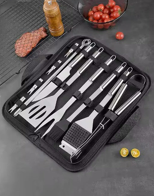 Set de Asado BBQ 15 en 1 – Cocina al aire libre con estilo y precisión